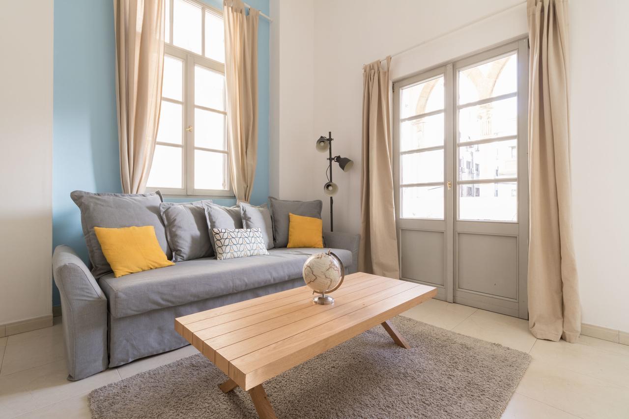 Sweethome26 Luxury Apt Sea View 50 Meters From The Beach Free Parking Тель-Авив Экстерьер фото